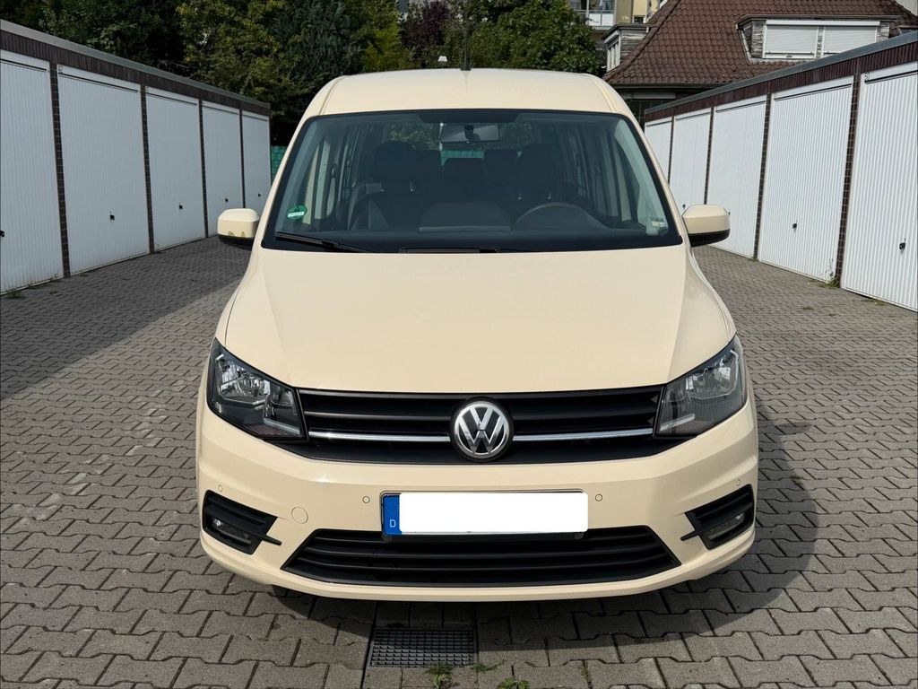 نمای دیگر فولکس واگن کدی 2.0 TDI 4 Motion 7 صندلی...