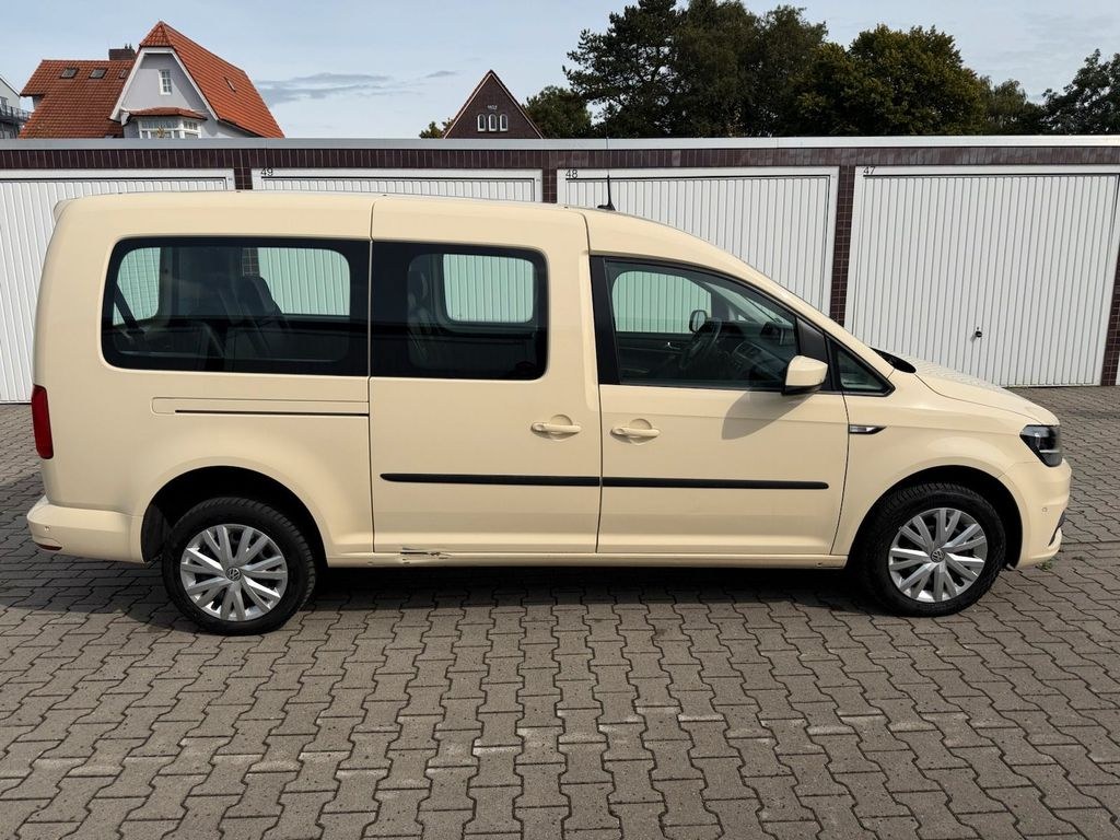 نمای دیگر فولکس واگن کدی 2.0 TDI 4 Motion 7 صندلی...