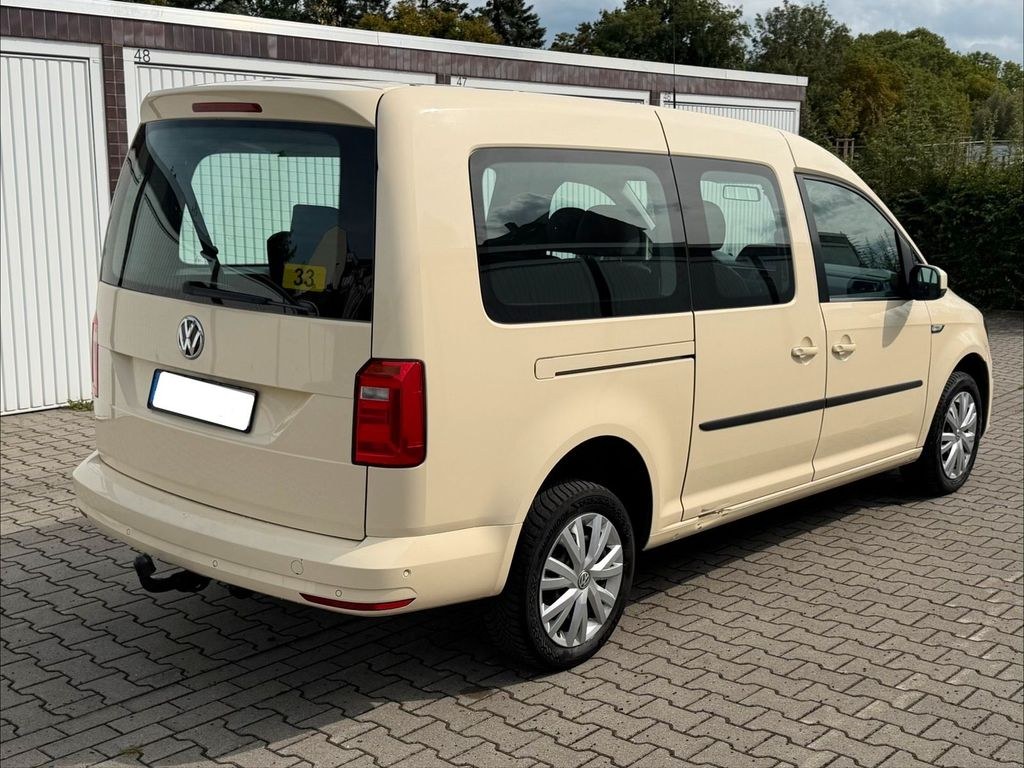 نمای دیگر فولکس واگن کدی 2.0 TDI 4 Motion 7 صندلی...