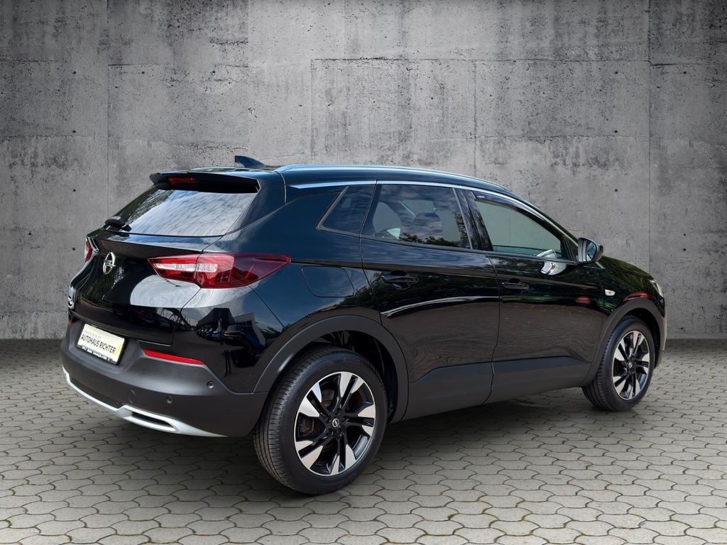 نمای دیگر اوپل گرندلند آلتیمیت NAVI، چرم، LED، DAB+، 18"