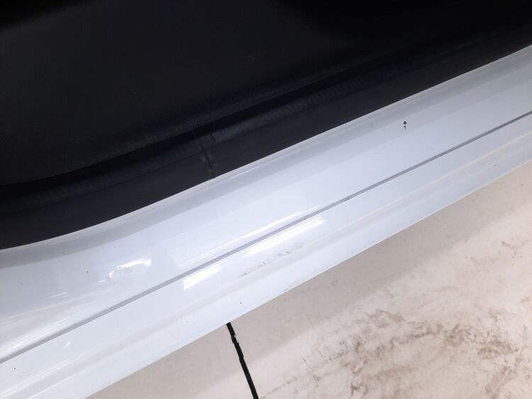 نمای دیگر رنو زوئه زن BR286515 الکتریکی 136CV
