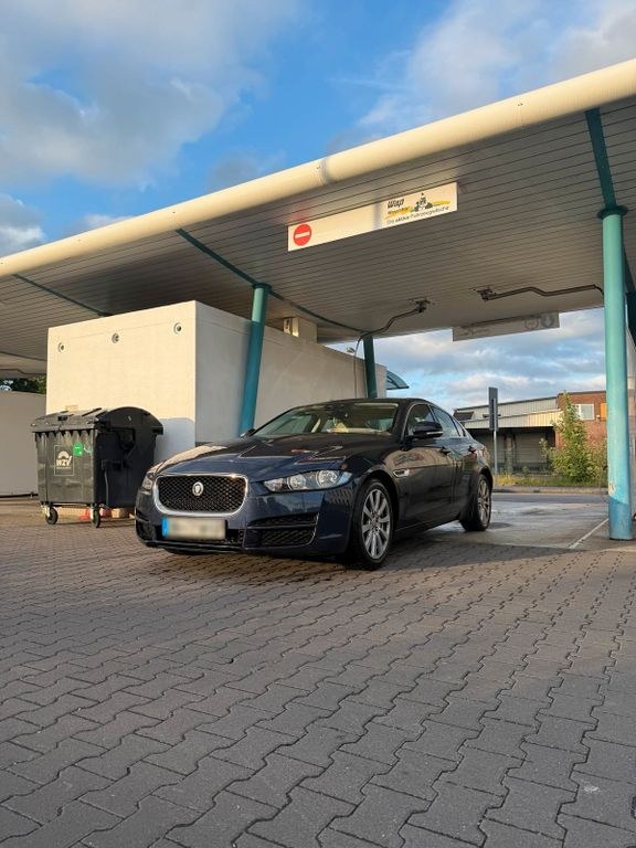Jaguar xe 2.0D