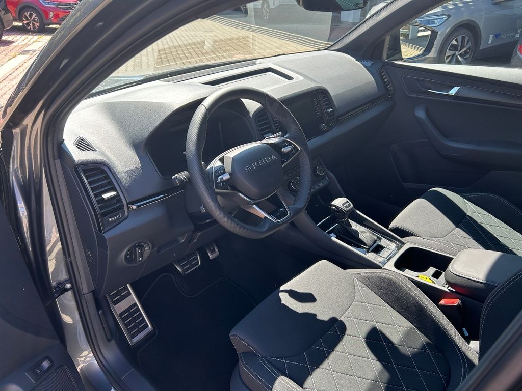 نمای دیگر اشکودا کاروک 1.5 TSI DSG اسپورتلاین *کامرا*AHK*MATRIX*K