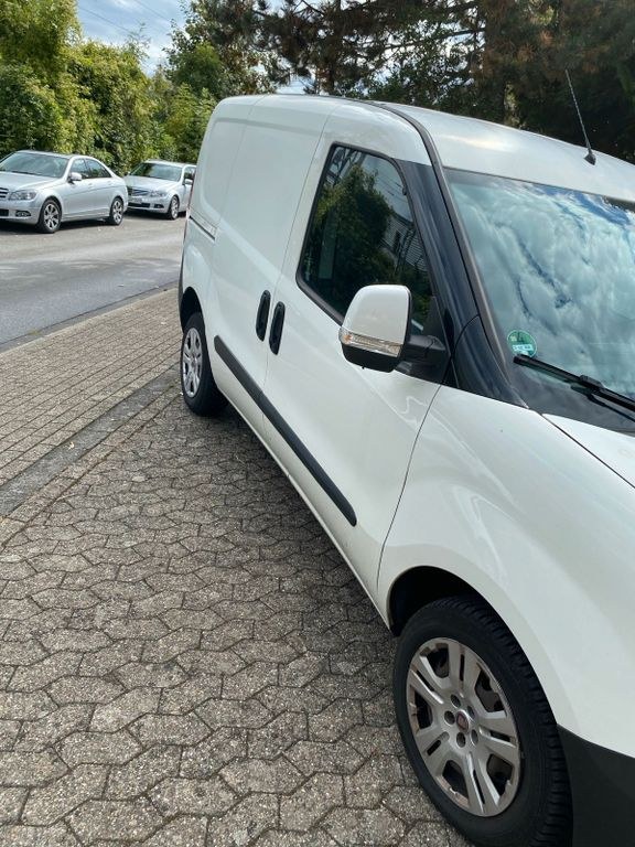 نمای دیگر Fiat Doblo Transporter