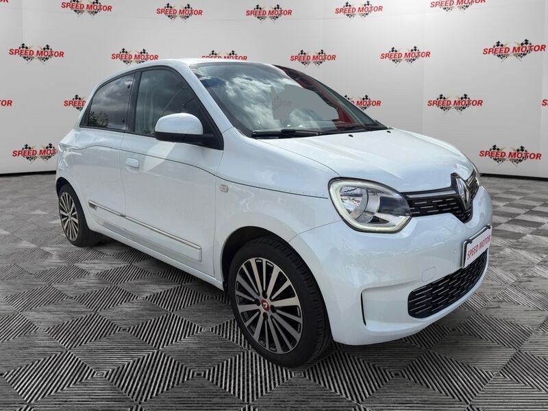 رنو توینگو توینگو 92 CV اتوماتیک، سیگناتور