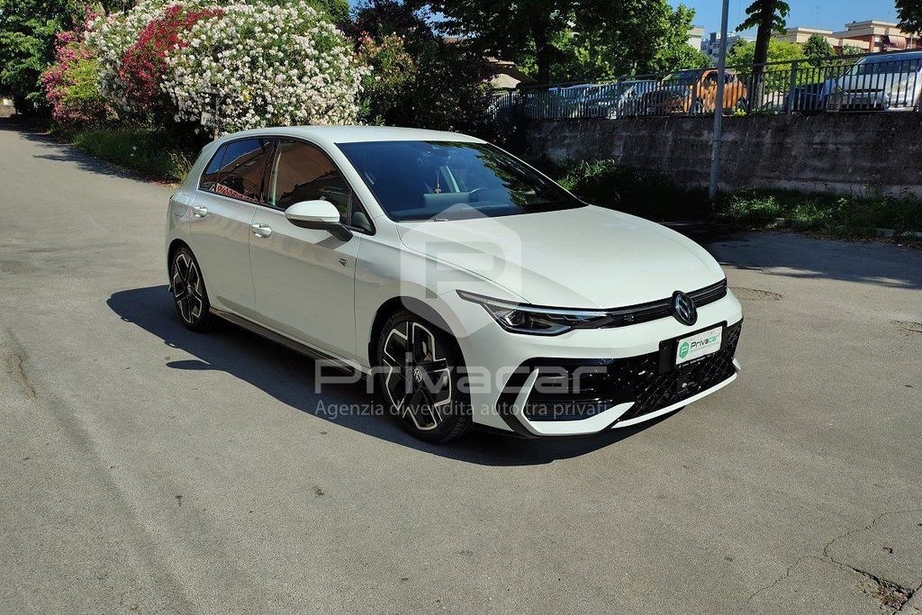 نمای دیگر فولکس واگن گلف 2.0 TDI 150 CV DSG SCR R-Line Pl