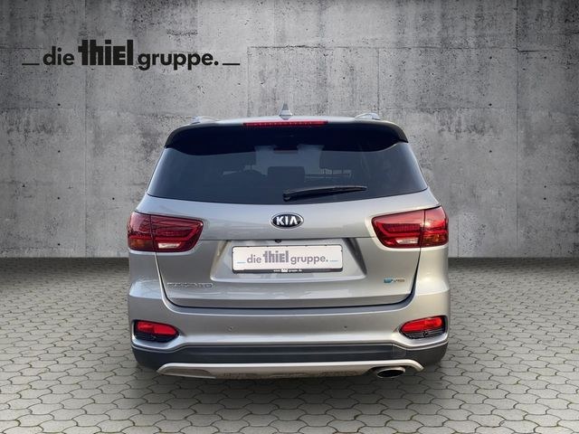 نمای دیگر کیا سورنتو پلاتینیوم ادیشن 4WD پانوراما+چرم+LED+ناوی