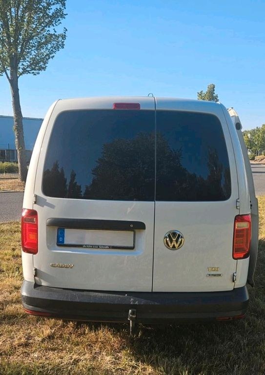 نمای دیگر فولکس واگن کدی * 2,0 TDI * 10/2017 * 79863km * TÜV...