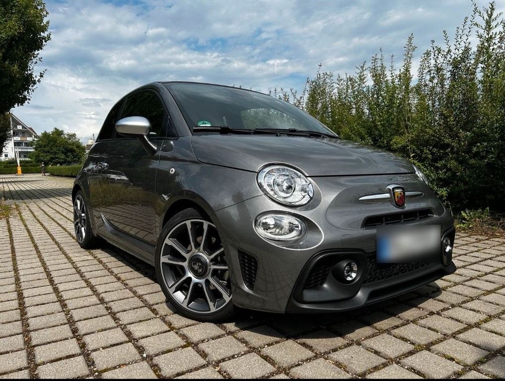 سایر آبارت 595 توریسمو کابریو 13800km کاملا مجهز...