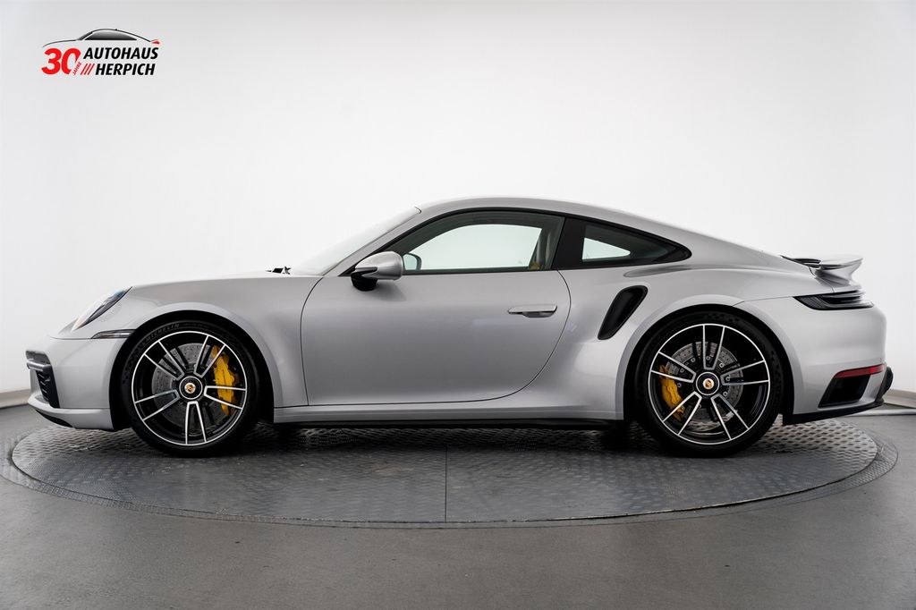 نمای دیگر پورشه 992 Turbo S Coupé Burmester Vollschale Leichtbau