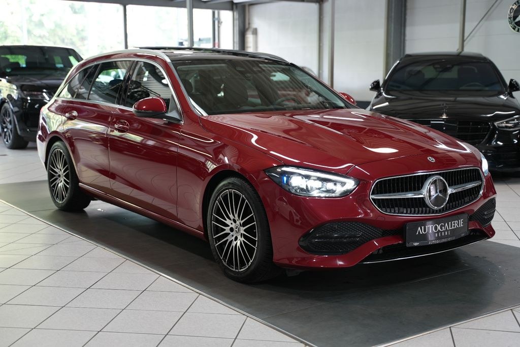 نمای دیگر مرسدس بنز C 220 d 4Matic*HUD*پانوراما*DISTR*کمک حفظ خط*دوربین*حافظه