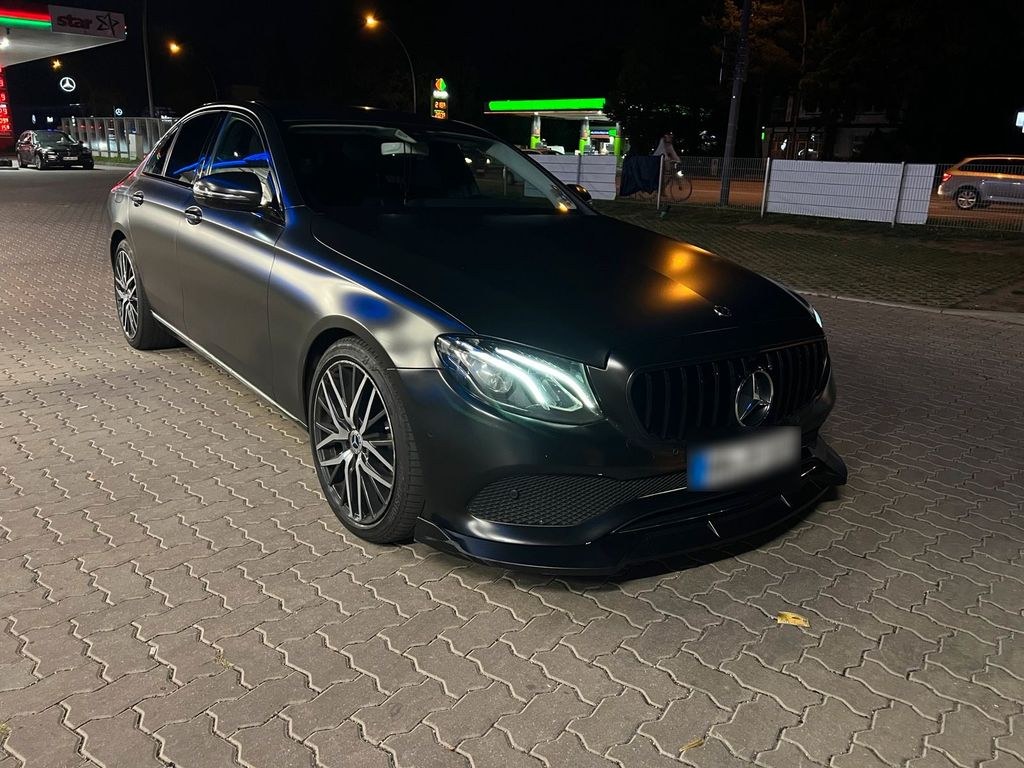 مرسدس بنز Mercedes E220d Ex-Taxi | Top gepfleg