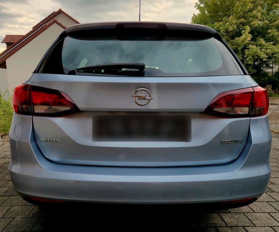 نمای دیگر Opel Astra K Sports Tourer 1.0 Klima PDC S...