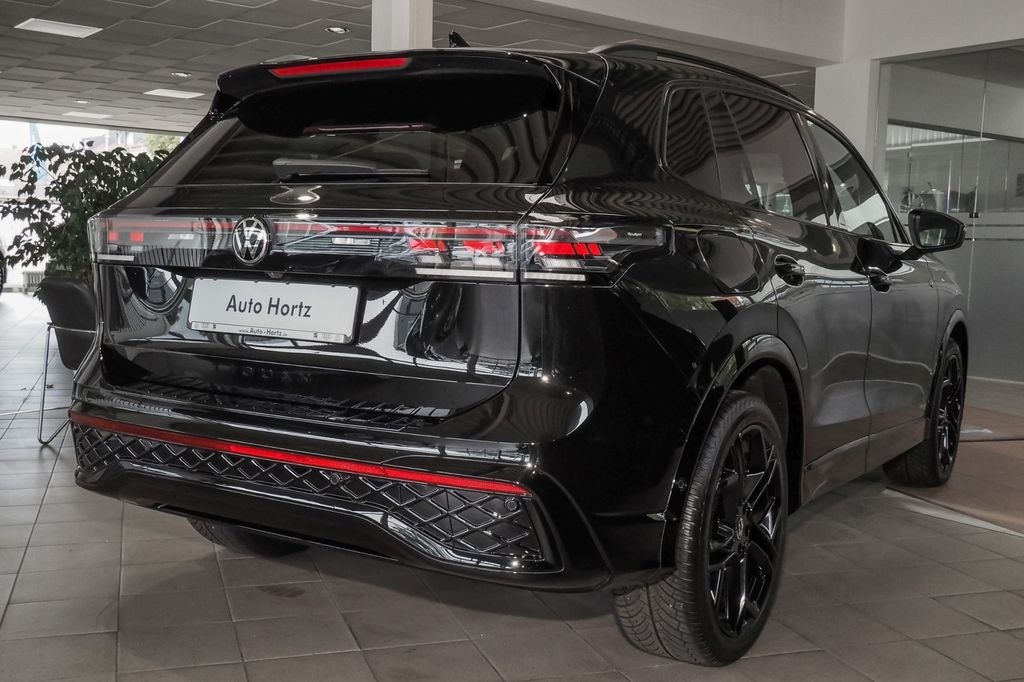 نمای دیگر فولکس واگن تیگوان R-Line 2,0 l TDI, DSG, پانوراما, چهار فصل