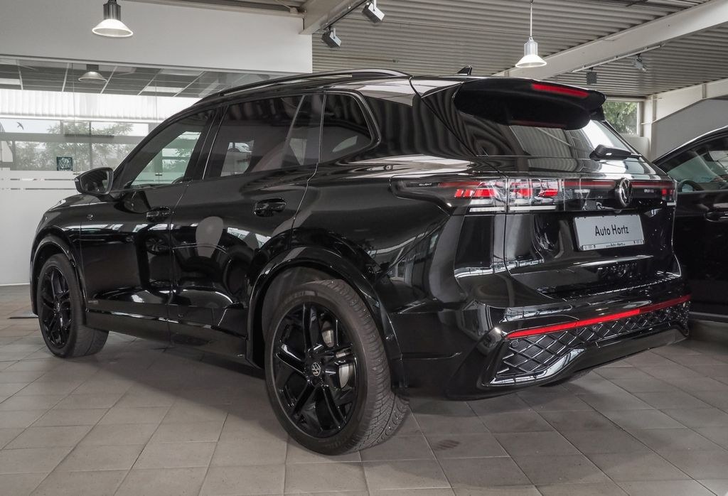 نمای دیگر فولکس واگن تیگوان R-Line 2,0 l TDI, DSG, پانوراما, چهار فصل