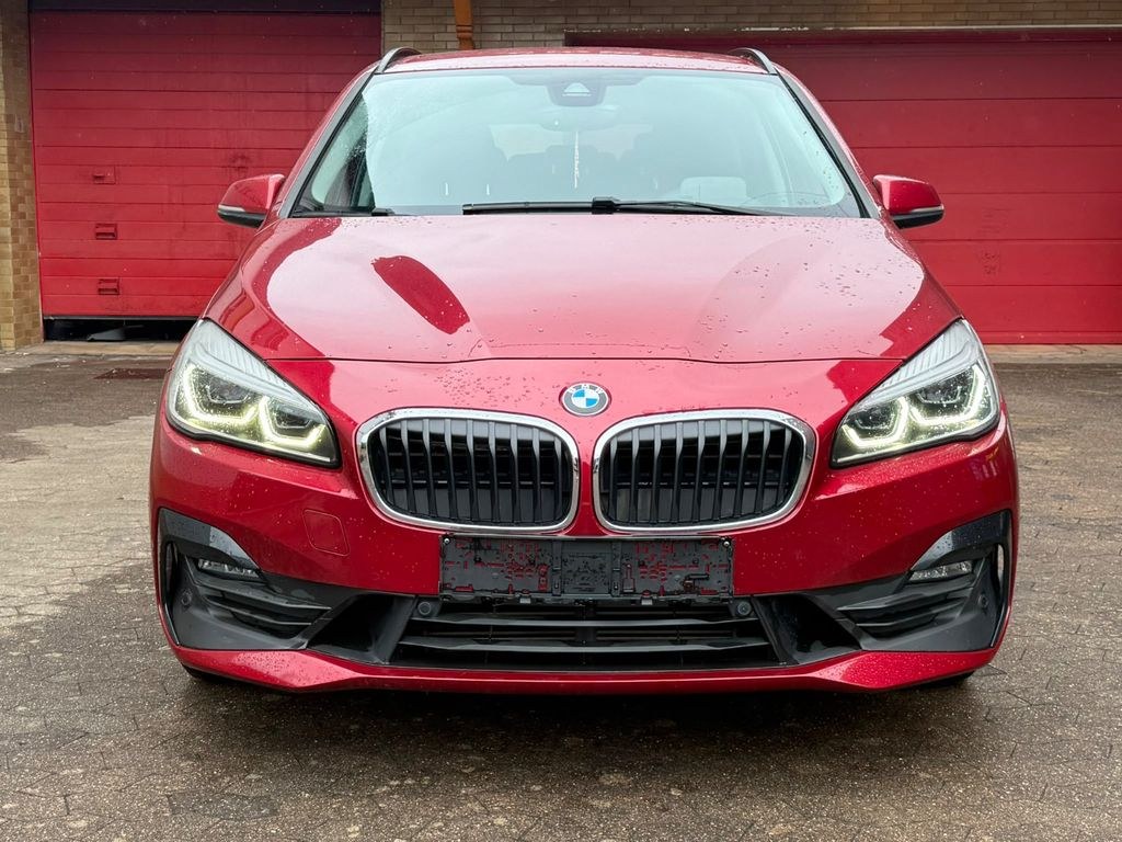 نمای دیگر بی ام و 218d xDrive اکتیو تورر ادونتیج هدآپ