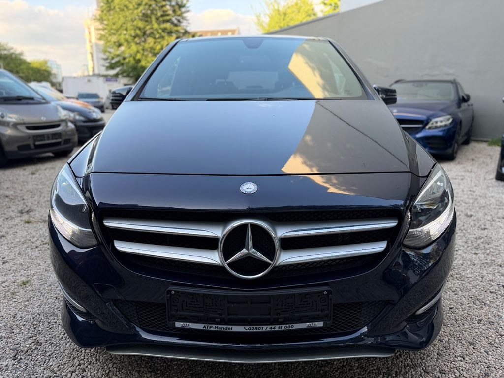 نمای دیگر مرسدس بنز B 220 CDI/AUT./چرم/NAVI/PANO/R-CAM/AHK/SHZ/EU6