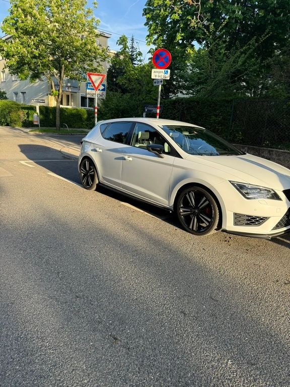 نمای دیگر سیت لئون 2.0 TSI Start&Stop کوپرا 280 DSG کوپرا 280