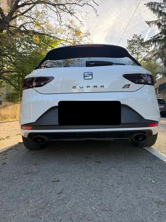 نمای دیگر سیت لئون 2.0 TSI Start&Stop کوپرا 280 DSG کوپرا 280