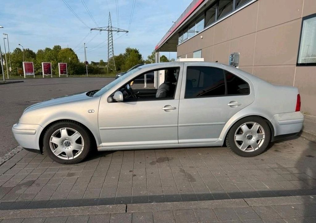 نمای دیگر فولکس واگن VW بورا لیموزین (BJ 2004) تازه TÜV *...