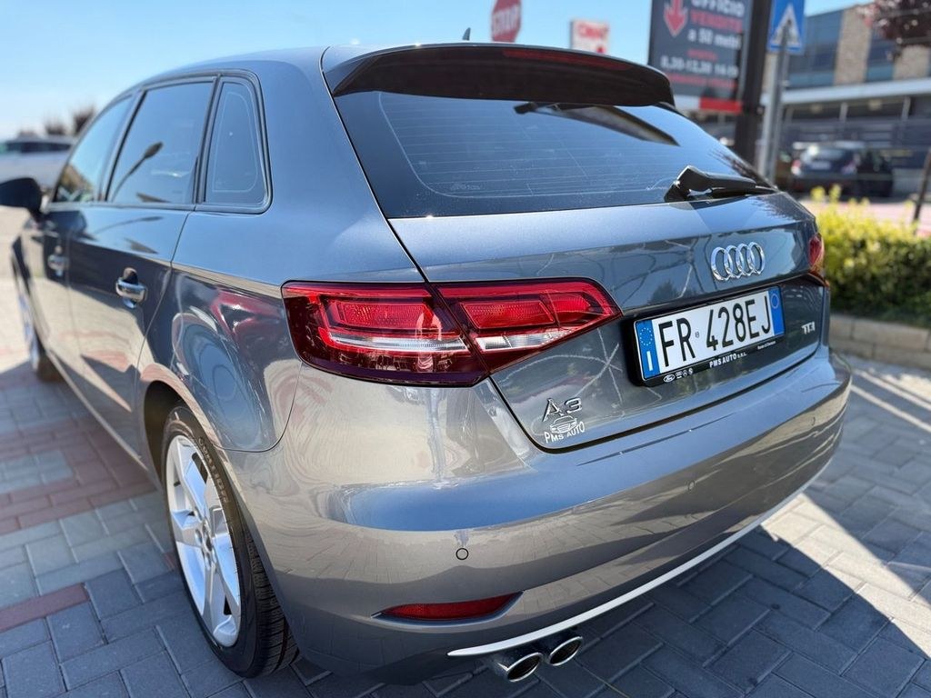 نمای دیگر آئودی A3 SPB 2.0 TDI اسپرت 150 CV EURO6