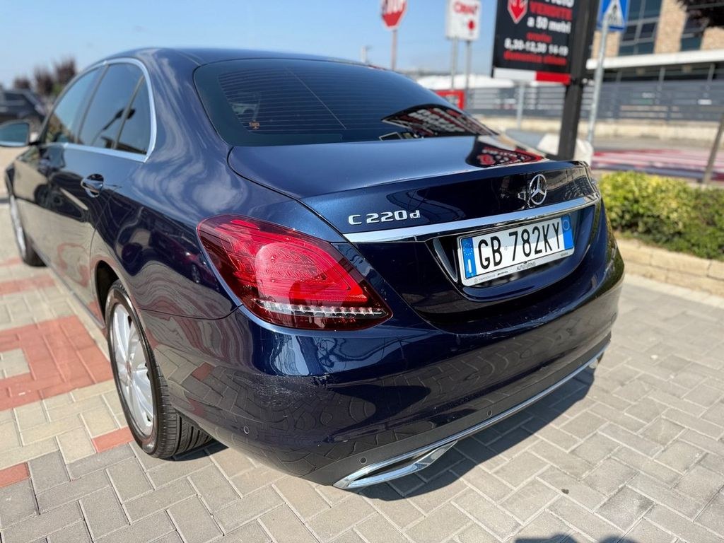 نمای دیگر مرسدس بنز مرسدس بنز C 220 d 4Matic اتوماتیک پریمیوم