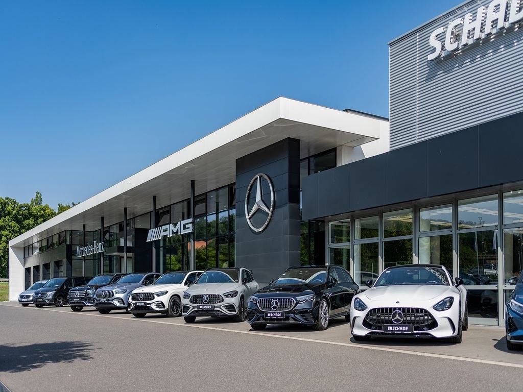نمای دیگر مرسدس بنز CLA 200 SB AMG لاین نایت*مولتی‌بیم*ساندسیستم*