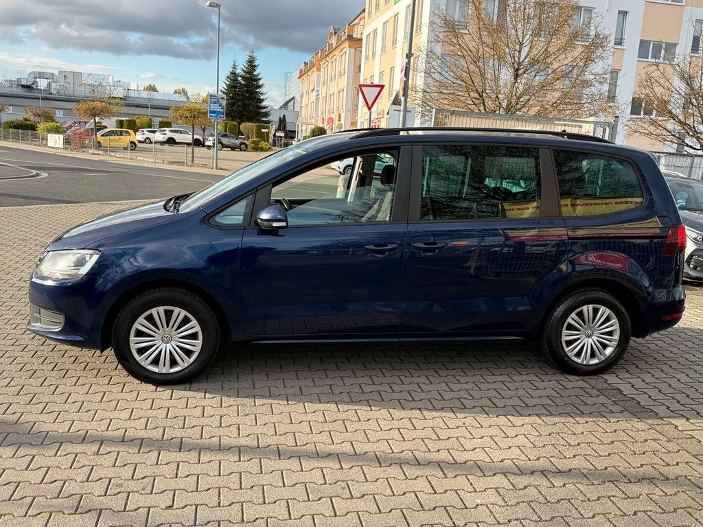 نمای دیگر فولکس واگن شاران 2.0TDI DPF BMT.*GR.NAVI*7.SITZE*PDC*SHZ**