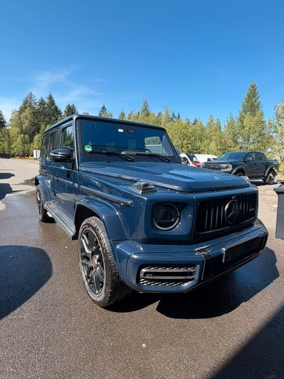 نمای دیگر مرسدس بنز ANDERE G Station AMG G 63