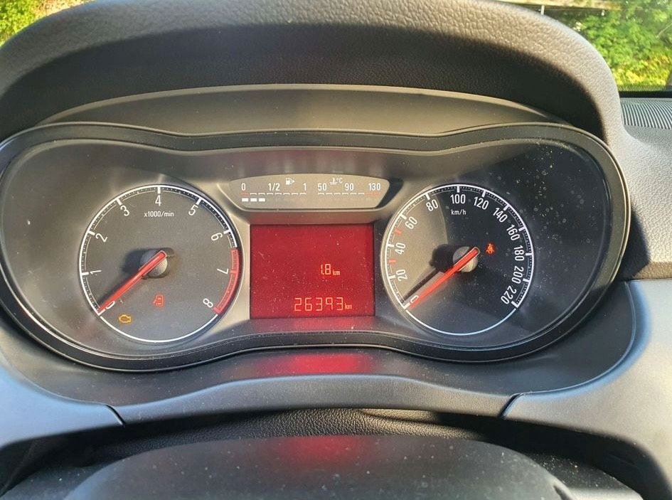 نمای دیگر Opel Corsa 1.2 2017