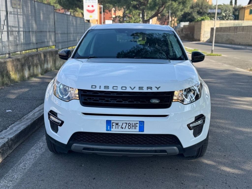 نمای دیگر لندروور Discovery Sport 2.0 TD4 150 CV HSE Lu