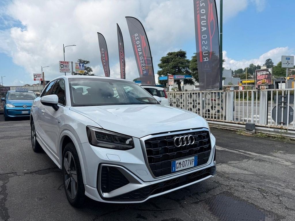 آئودی Q2 30 TDI اس ترونیک لاین ادیشن تک مالک