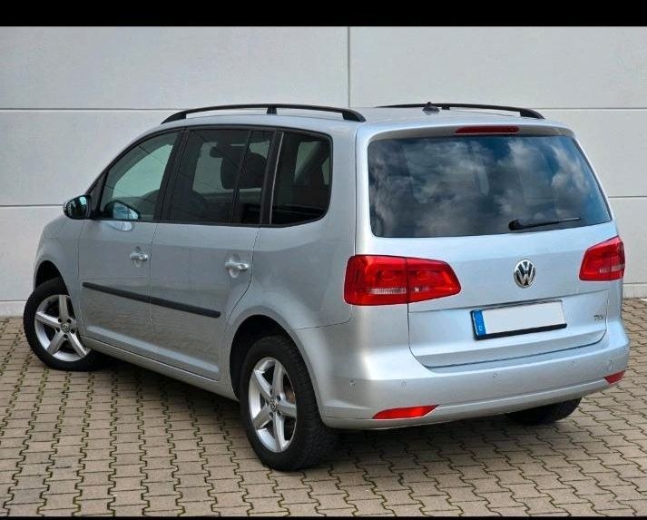 نمای دیگر فولکس واگن VW توران 2.0 TDI DSG (TÜV 03/2028 )
