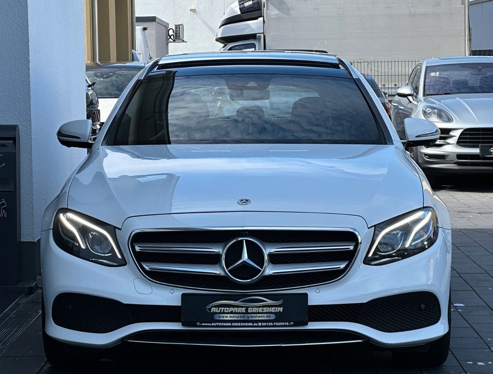 نمای دیگر مرسدس بنز E 220 d*آوانتگارد*PANO*بورمستر*MULT-BEAM*360°