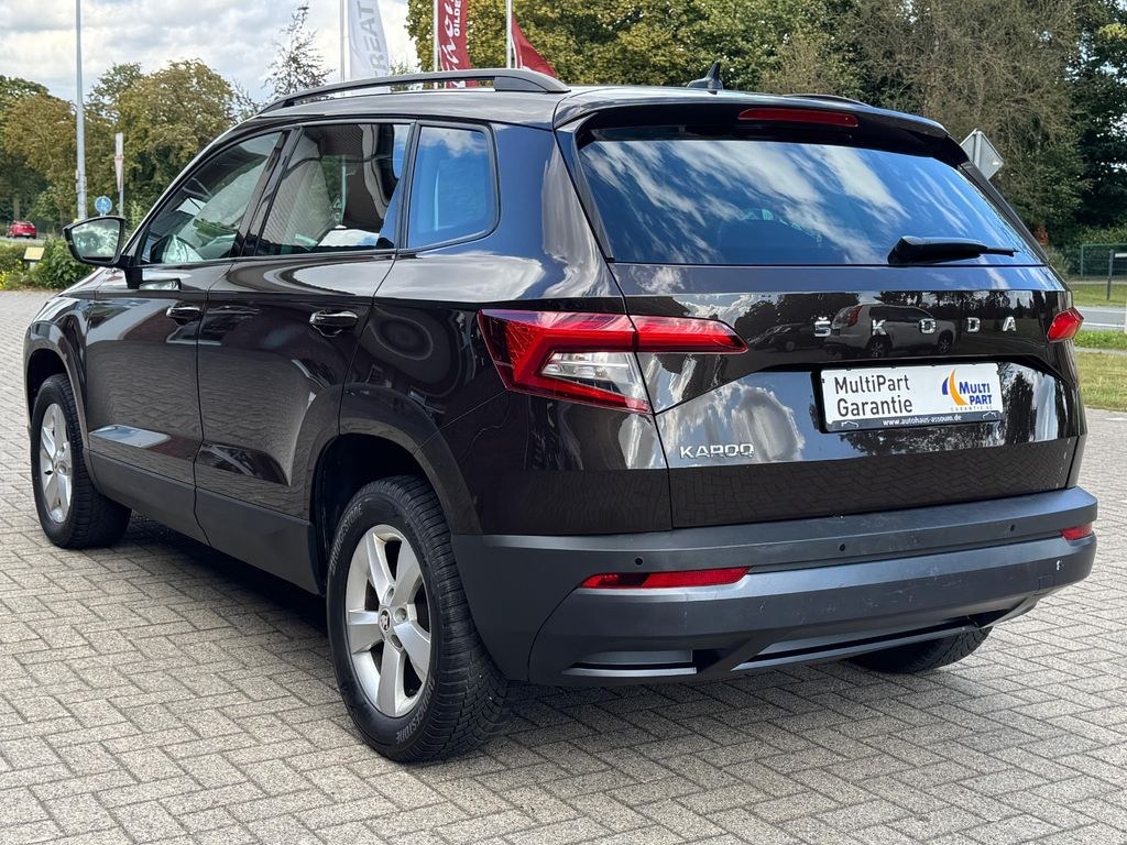 نمای دیگر اشکودا کاروک 2.0 TDI SCR امبیشن/ناوبری/ACC/PDC/150PS