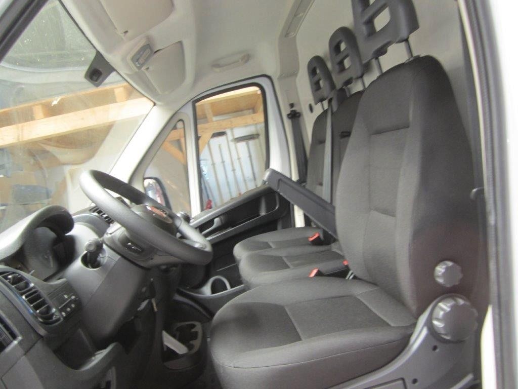 نمای دیگر Fiat Ducato L2H2 140 MJT