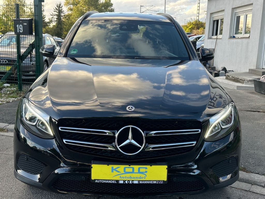 نمای دیگر مرسدس بنز GLC 220d 4Matic AMG استایلینگ