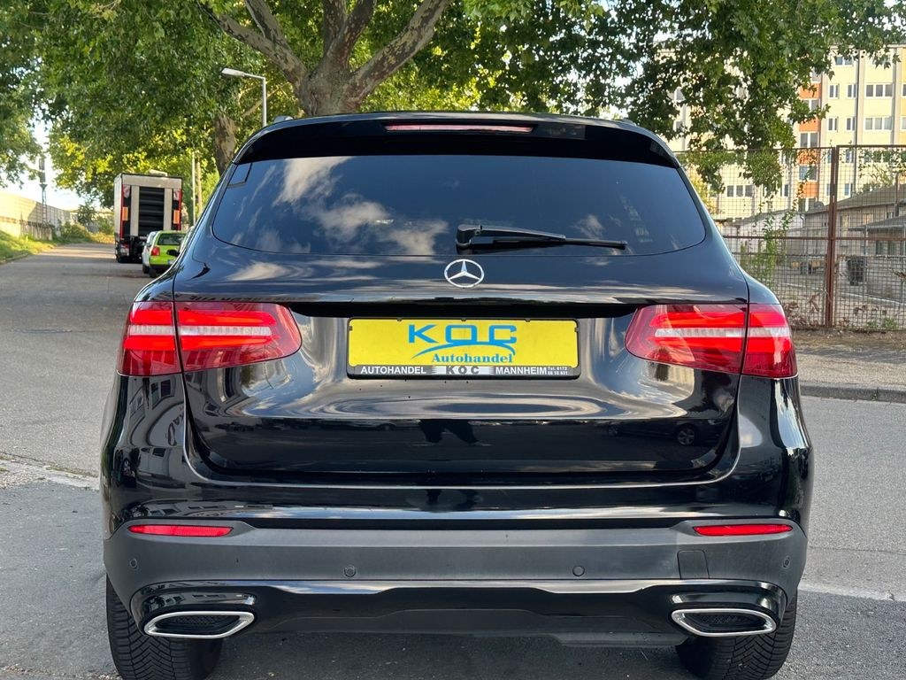 نمای دیگر مرسدس بنز GLC 220d 4Matic AMG استایلینگ