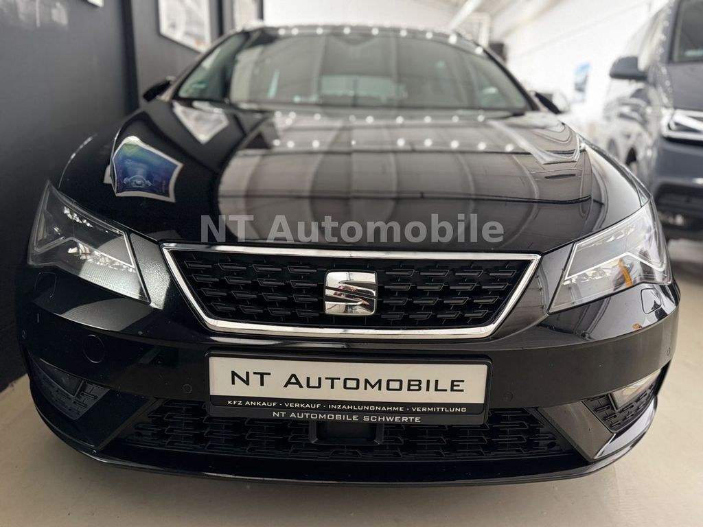 نمای دیگر سیت لئون 1.6 TDI DSG ST استایل ناوبری LED ACC RCAM