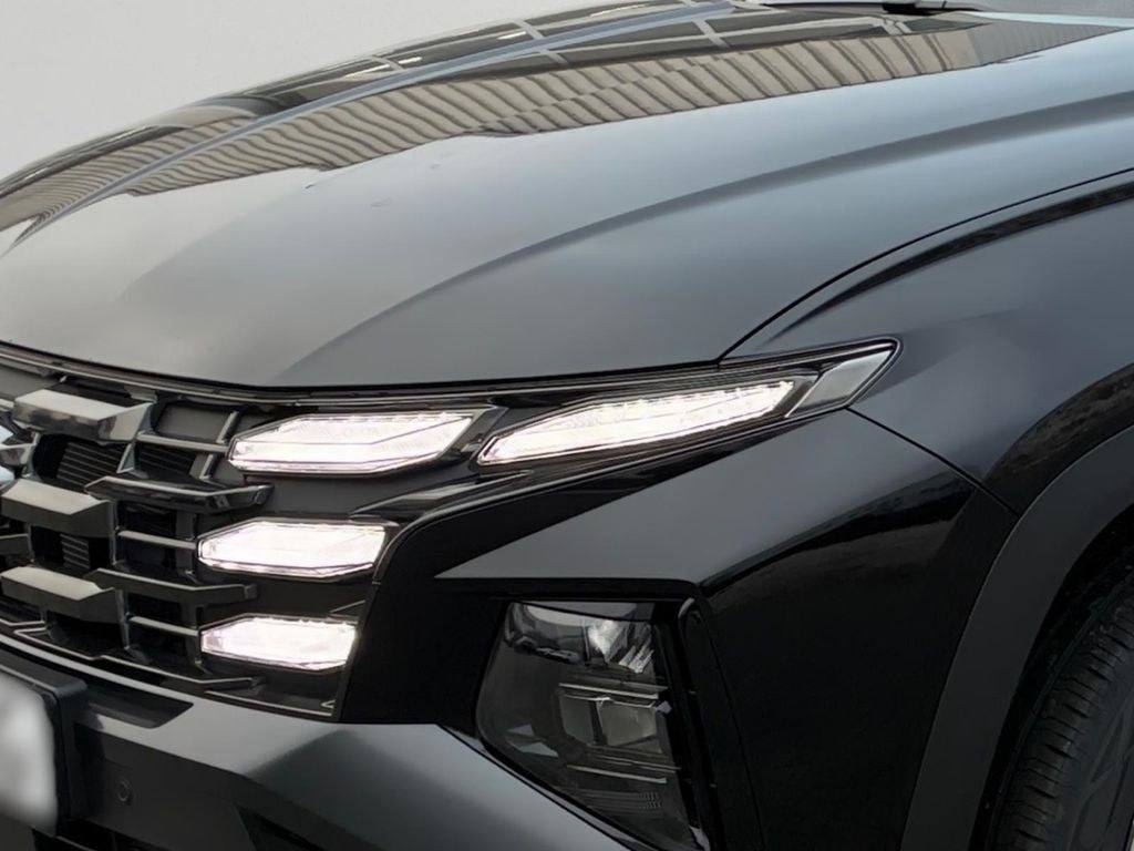 نمای دیگر هیوندای توسان 1.6 T-GDI ترند هایبرید* ناوی*LED* ACC*El.