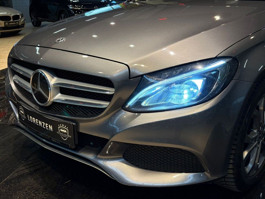 نمای دیگر مرسدس بنز C 220d تی 9G ACC-تمپو LED ناوی دوربین چرم یدککش