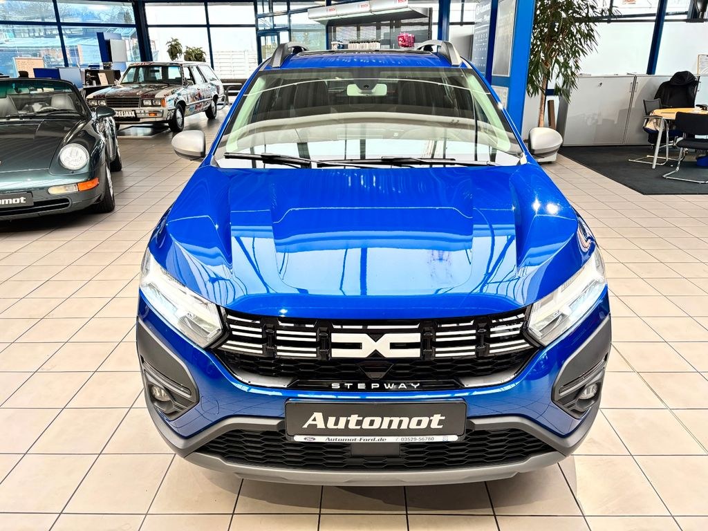 نمای دیگر Dacia Sandero III 1.0 TCe 90 Stepway Expression*1.Hand
