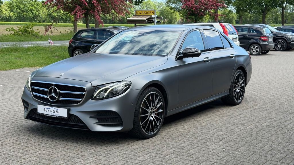 نمای دیگر مرسدس بنز E 400d 4Matic/AMG/پکیج نایت/وایداسکرین/360 درجه/LED