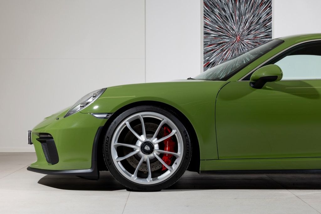 نمای دیگر پورشه 991 GT3 تورینگ