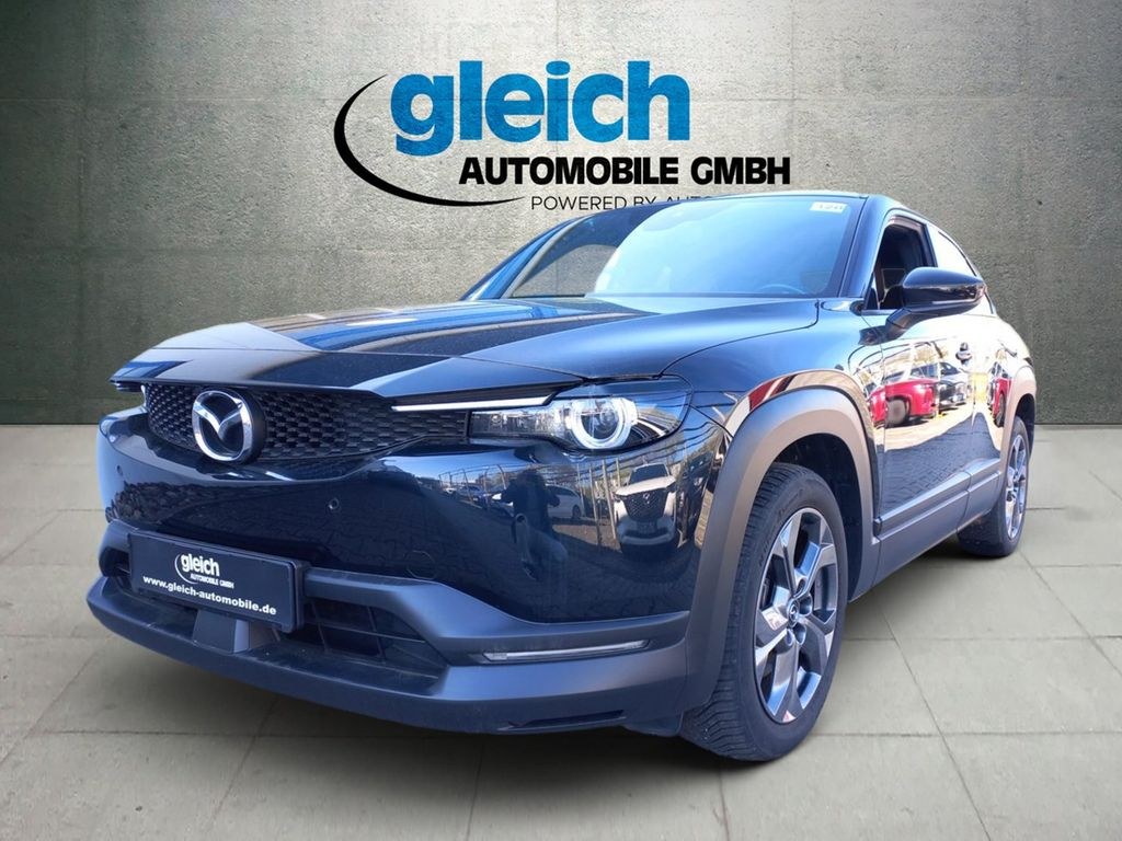 مزدا MX-30 e-SKYACTIV ادونتیج ACC LED PDC ناوی