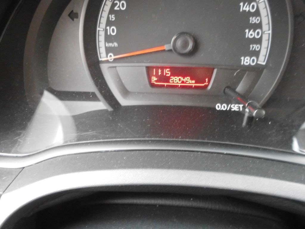نمای دیگر فولکس واگن آپ! موو 1,0 44kw 28000km