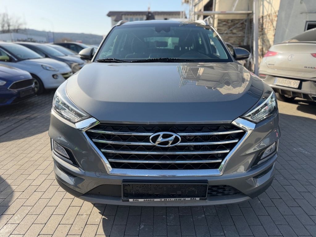نمای دیگر هیوندای توسان ادونتیج + مایلد هیبرید 2WD