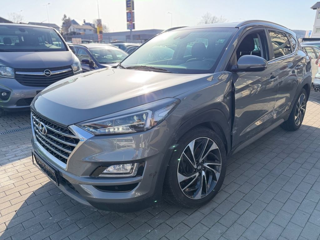 نمای دیگر هیوندای توسان ادونتیج + مایلد هیبرید 2WD