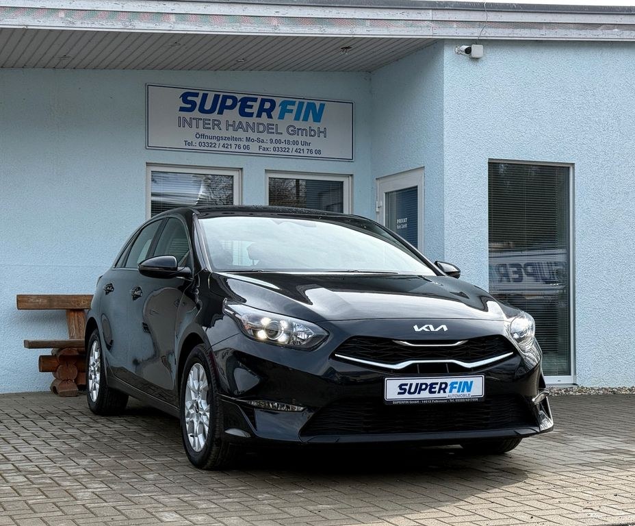 کیا سید / سید 1.0 T-GDI DCT LED دوربین LM ناوی ZV