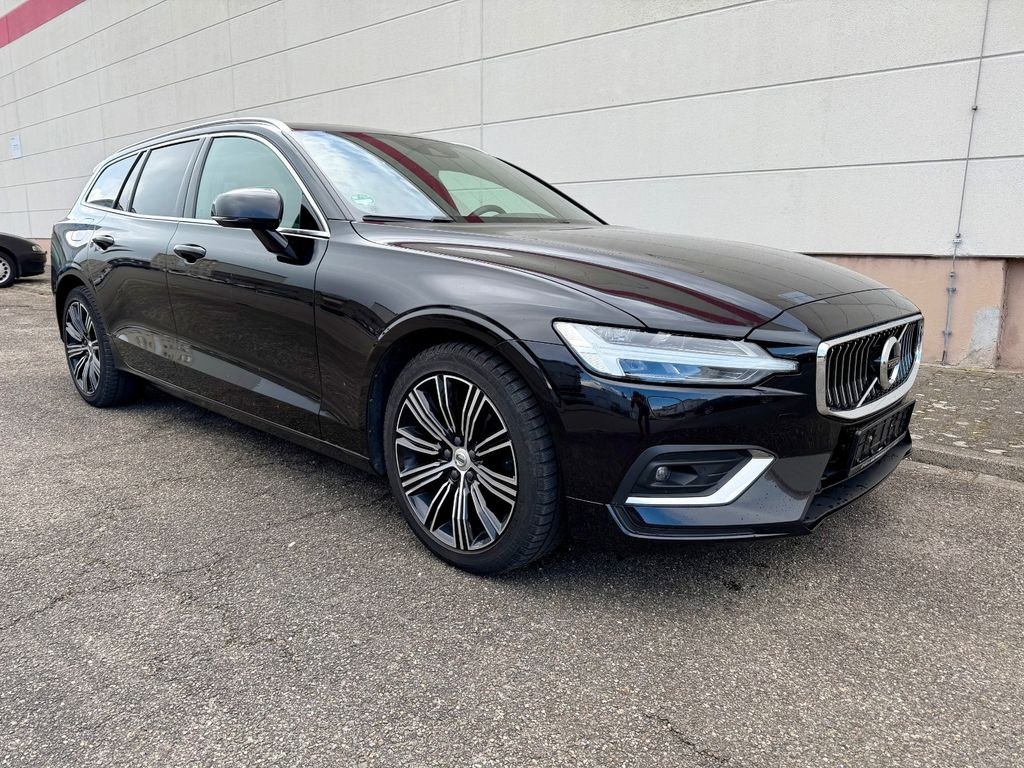 نمای دیگر ولوو V60 D4 اینسکریپشن FULL-LED+پانوراما+BLIS